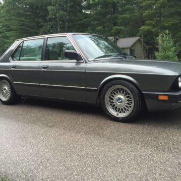 1986 BMW 535i E28 – $4000 (Interlochen)