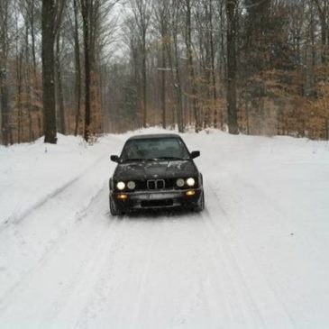 1988 325ix e30 BMW – $8000 (Daggett)