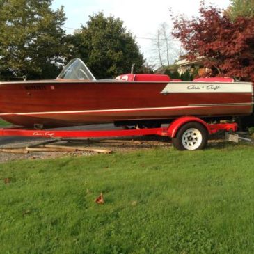 1960 Chris Craft Ski Boat – $10000 (St. Clair)