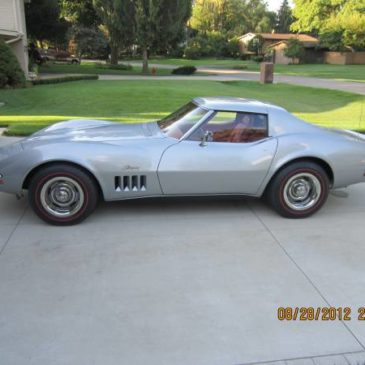 1969 Corvette Coupe Silver 75,000 miles – $21500 (Orion Township)