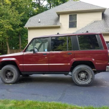 1990 Isuzu Trooper 5-Speed 4WD – $4500